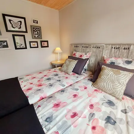 Familiale Avec 2 Chambres, Petit-dejeuner Inclus, Salon Privatif, Proche Laval Et Chateau-gontier - Fr-1-600-215 Отель типа 